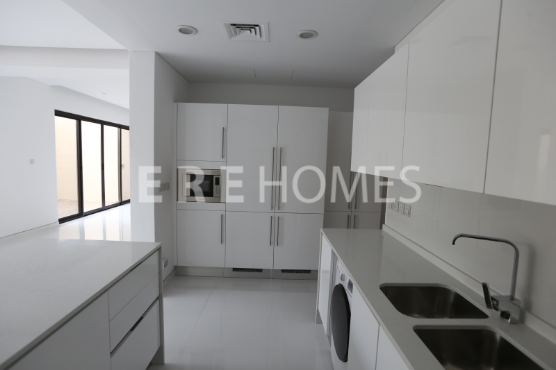 Well Priced 1 Bed, Park Tower A, Difc 95,000 Aed Er R 11621