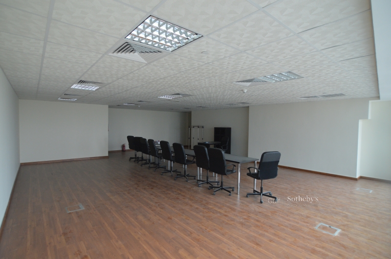 Fitted Office For Rent In Al Barsha 1 Er R 12151 