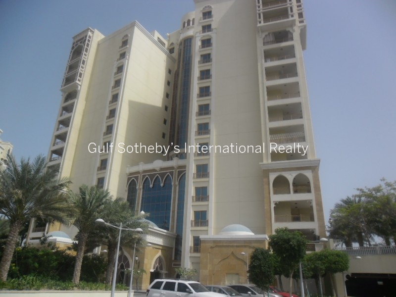 Large Spacious Fully Furnished 1 Bedroom Apartment, Mag 218, Dubai Marina,(Photographs Featured Are For A Similar Unit) Er R 12641