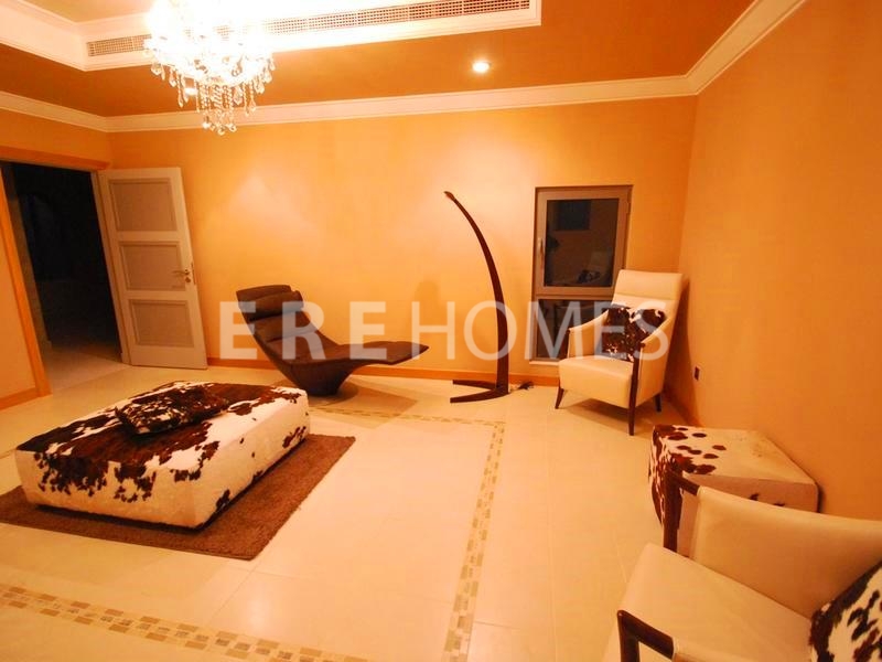 Fully Upgraded And Extended Grand Foyer Vacant Villa Er S 7594