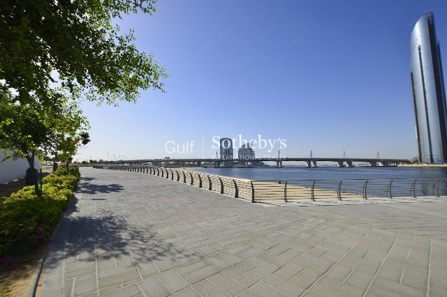 Turia Vacant Ground Floor Lake View 2 Bed Er S 5953