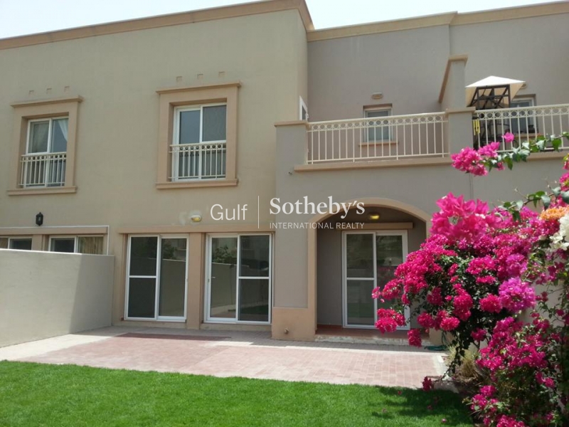 Amazing 3 Bed Villa In Springs 15 With Garden View 
