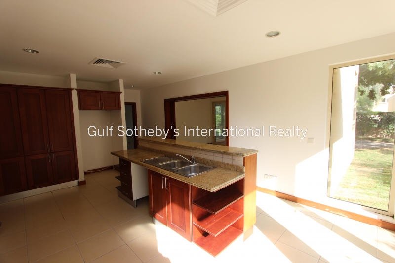 5 Bed Saheel W/full Golf Course View 