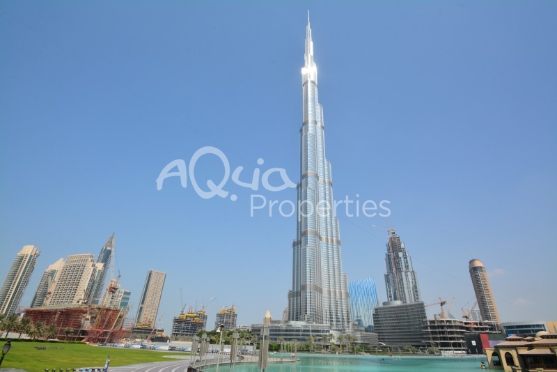 Fantastic Full Fountain View In Burj Khalifa