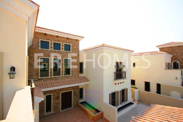 Tarragona Style 6 Bed, Lime Tree Valley Er R 12274