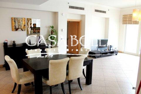 Furnished 3 Bed + Maid - Shoreline Apartments, Palm Jumeirah
