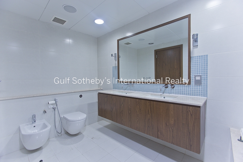 Large 2 Bed, Column Free, Barely Lived In, Full Fountain View, Burj Khalifa-300,000 Er R 10464