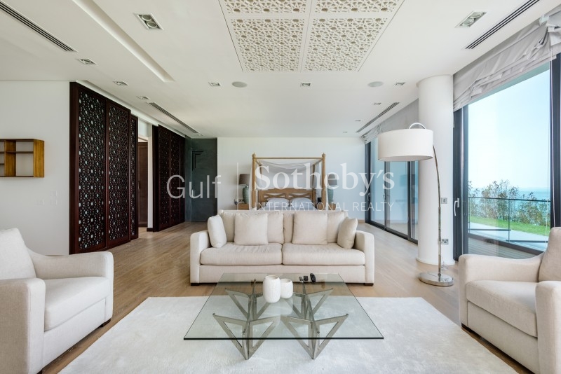 Live In The Most Exclusive Apartment In Downtown One Of A Kind Penthouse In The Prestigious Al Bahar Residence Er R 13228