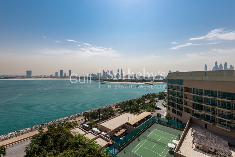 Luxury Secluded Penthouse On Palm Jumeirah