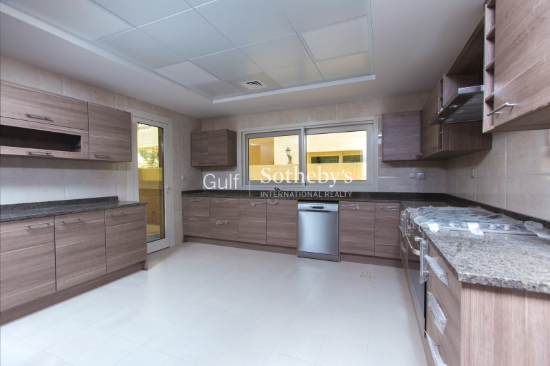 Fitted Office For Rent In Jbc 4, Jlt Er R 9941