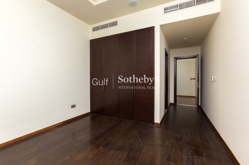 Rare Find Dont Miss Out 1 Bedroom Fully Furnished 1100 Sqft Private Garden Old Town Dubai Er R 8752