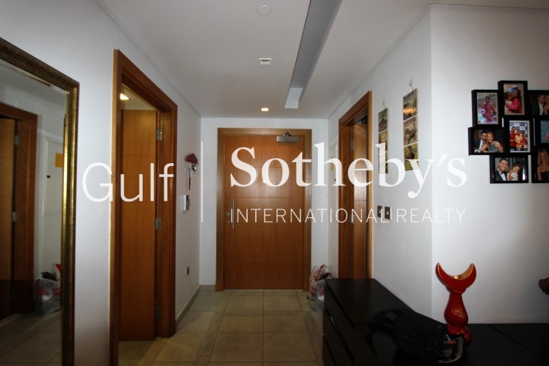 Genuine Fully Furnished 2br Full Sea View
