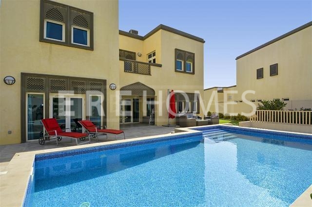 3 Bed With Pool And Landscaped Gardens 