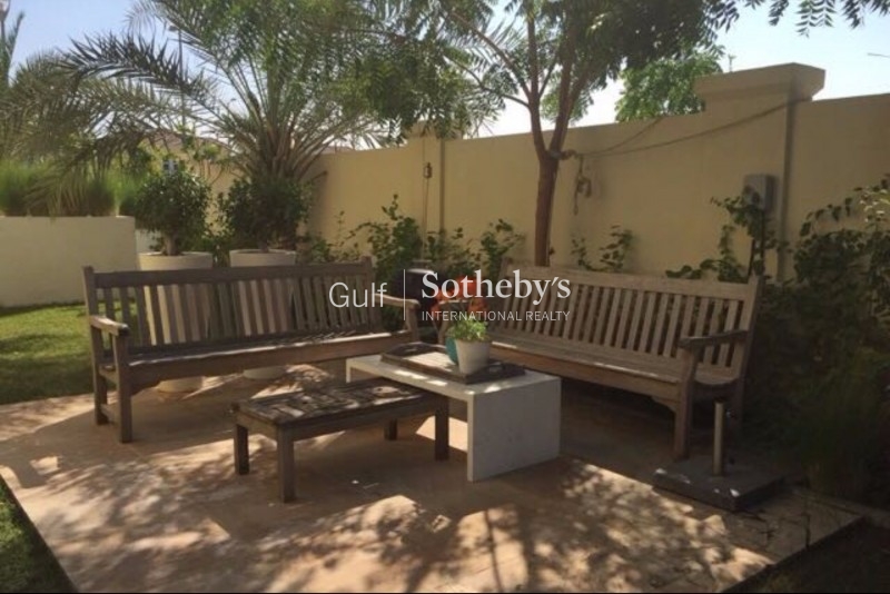 1 Bed, Partial Fountain View, Multiple Cheques Accepted, Standpoint A, Downtown Aed 110,000 Er R 13683