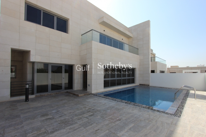 Newly Built 5 Br Modern Villa In Jumeirah