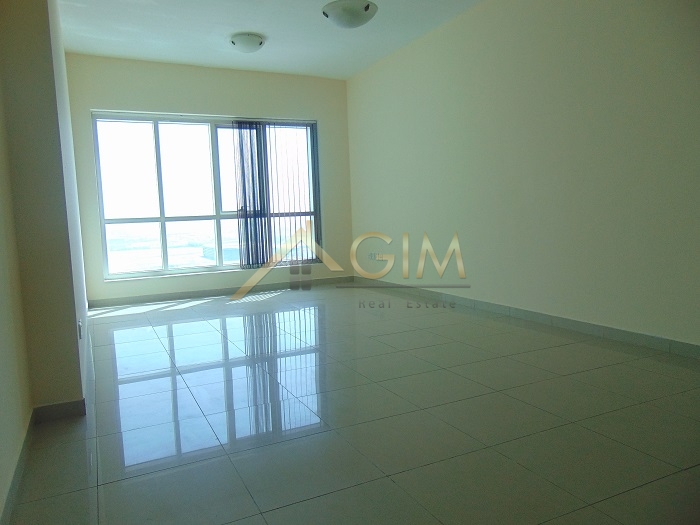 Vacant | 2 Bedroom in Lake Point in JLT