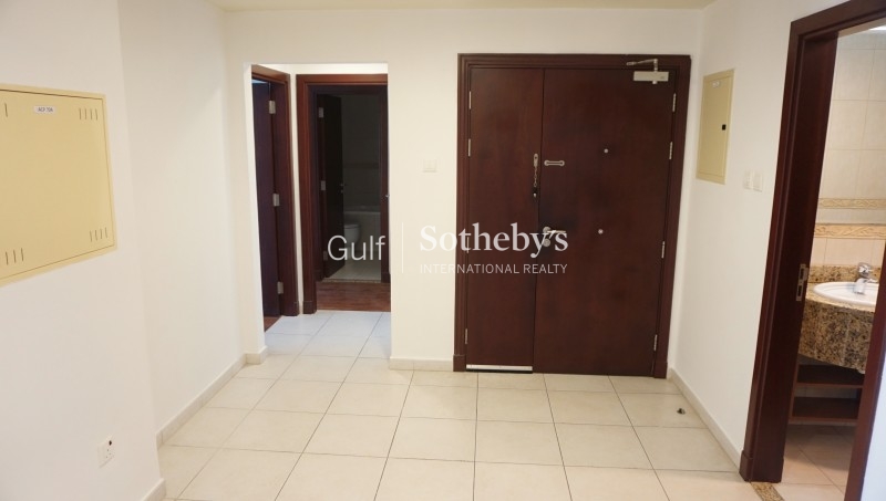 3 Bed With Maid'S In Sulafa Tower With Partial Sea Views, Vacant And Higher Floor. Er S 5735