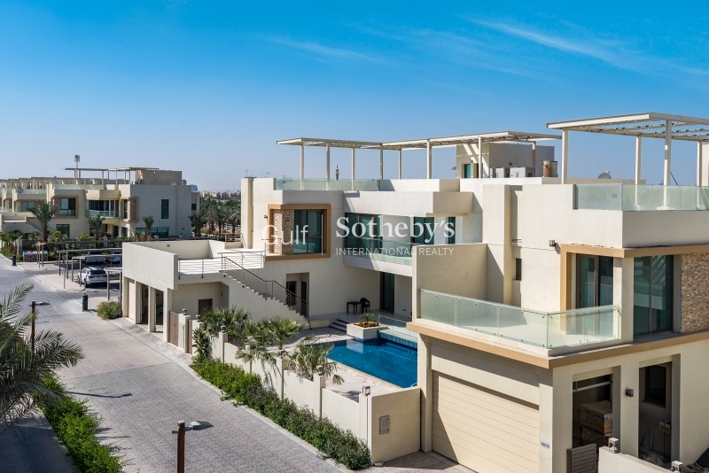 Beautifully Furnished And Decorated 3 Bed + Maid, The Residences 6, Full Burj Khalifa And Fountain View-330,000 Er R 10653