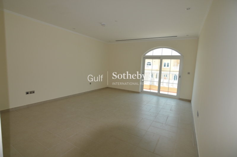 Excellently Maintained,2br,lake View In Dubai Gate 1,jlt