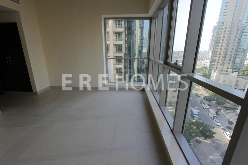 Podium Level! 1 Bedroom Apartment With Large Terrace! Available Now 785k Er S 4790