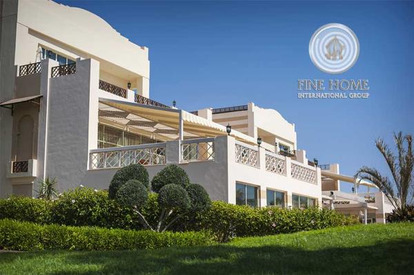 Villa In Shakhbout _abu Dhabi(V_538)