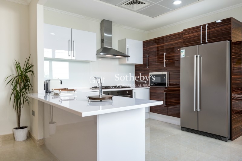 Rarely Available 1 Bed Plus Study, Boulevard Central, Downtown-130,000 Aed Er R 12909