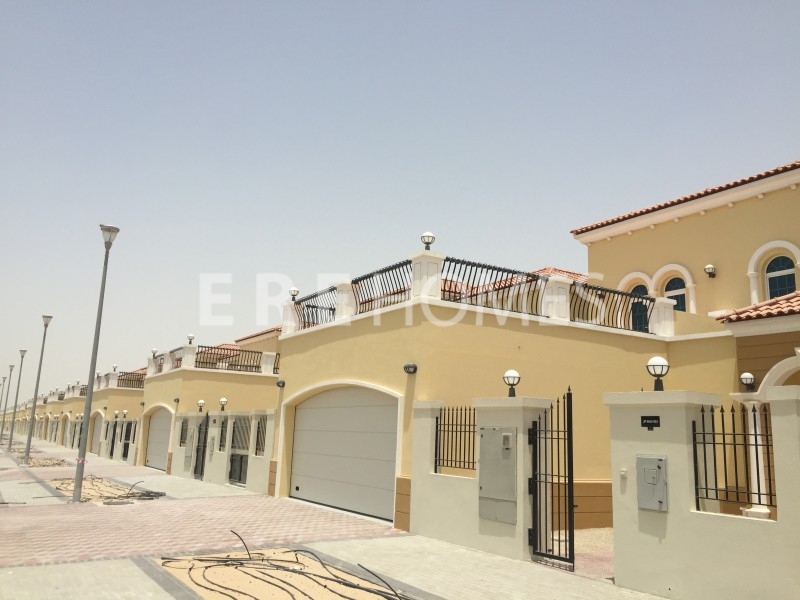 Away From Cables Landscaped Brand New 4 Bedroom In Great Location Er R 13523