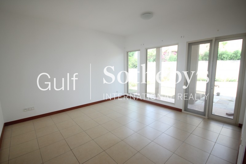 New To The Market-Spacious Two Bedroom With Burj Khalifa View In Yansoon Er S 5755