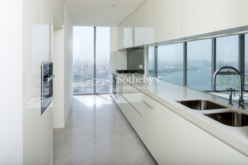 Bay Central Tower-2br-Full Sea View