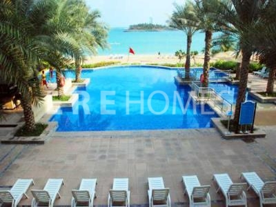3 Bedroom Plus Maid Room On The Shoreline Of Palm Jumeirah Er R 10307