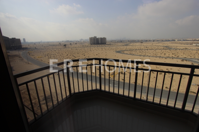 High Floor Amazing Price Dont Miss Out 3 Bed Plus Maids Room Southridge Tower Downtown Dubai Er R 9354