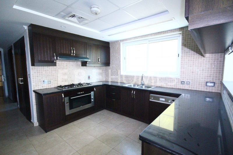 Stunning 1 Bedroom Apartment In The Links Vacant On Transfer Er S 7173 