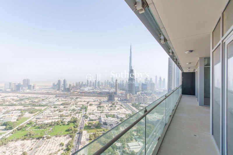 Difc Area Two Bedroom Burj Khalifa View