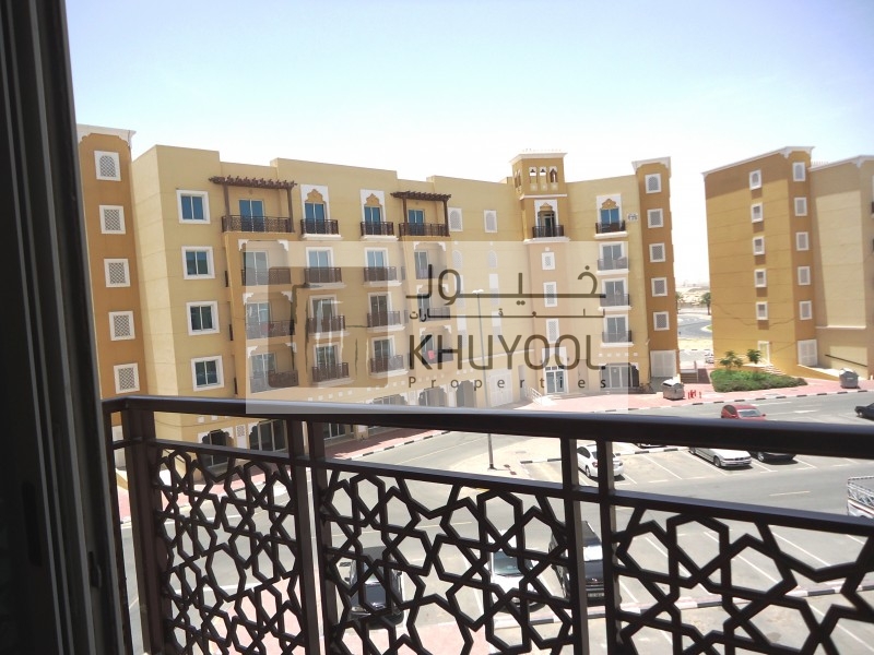 Fantastic 1 Bedroom In Emirates Cluster In Flexible Payment Of 4 Cheques