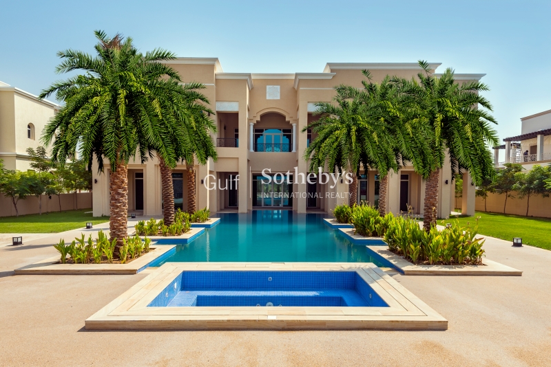 Beautifully Created Villa In Exclusive Sector 