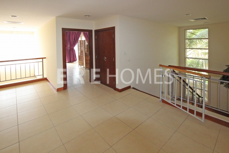 Well Priced 1 Bed, 4 Cheques, Burj Views, Downtown Aed 105,000 Er R 13901