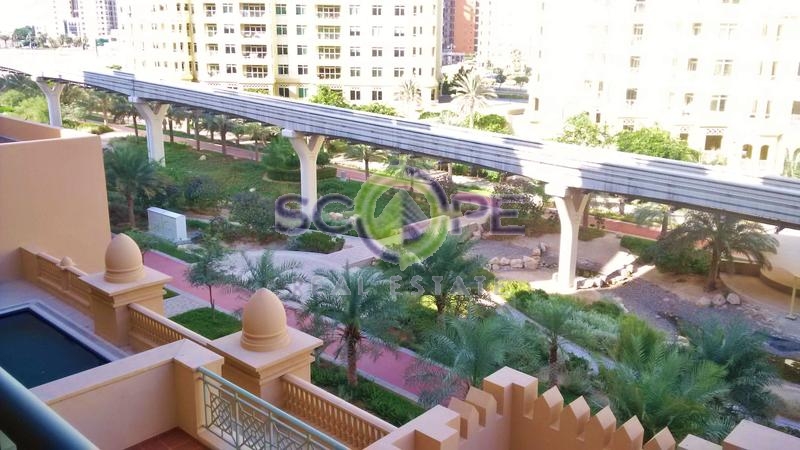 Palm Jumeirah Golden Mile 1 Type C 2 Bedroom + Maid Room For Sale 