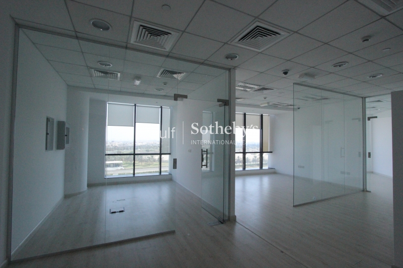 Glass Partitioned Office-Business Bay