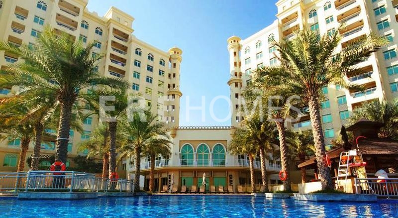 Must Rent This Week Vacant High Floor 1 Bedroom Apartment In Al Hamri With Open Aspect Marina And Sea View Er R 9389