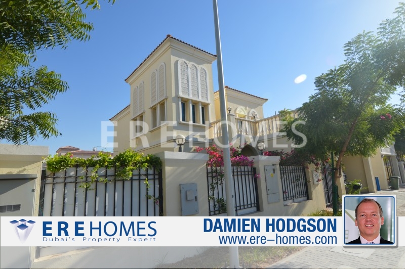 Independent Villa In A Good Location In Jumeirah Village Triangle