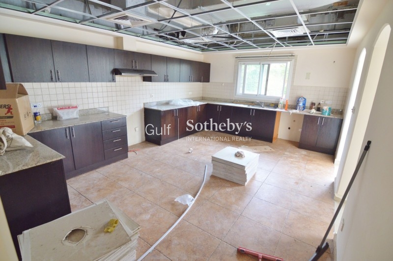 Full Sea View Type B Apartment, Tiara Residence, Palm Jumeirah (Er-S-2573)