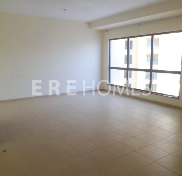 Great Condition 3 Bed 3m Al Reem, Kitchen Utensils Included Er R 11956