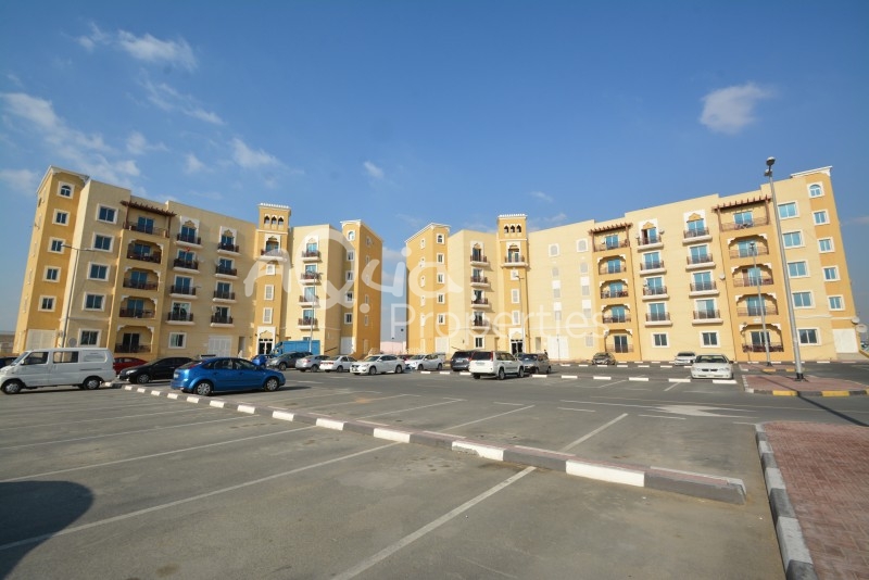 Good Community Emirates Cluster For Rent