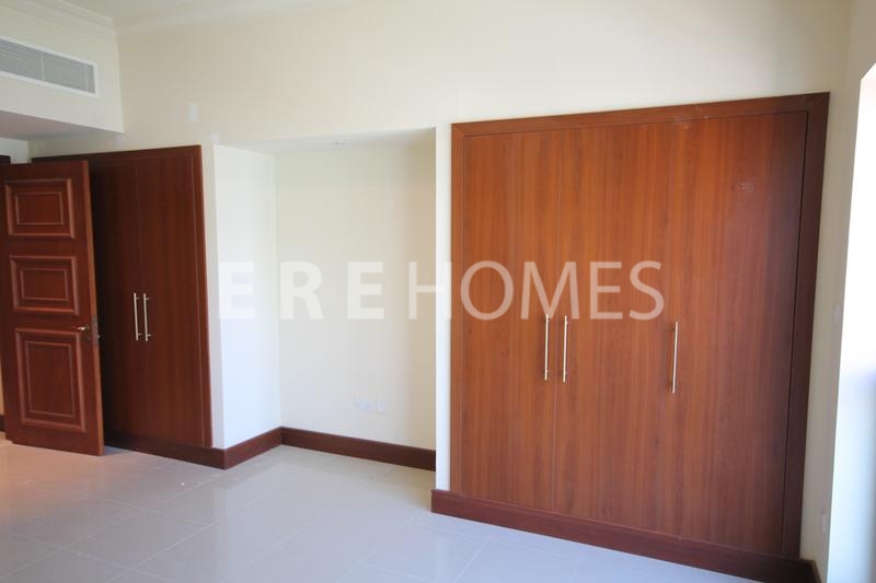 Golden Mile Brand New And Excellent Standard Of Finish 1 Bed Apartment 