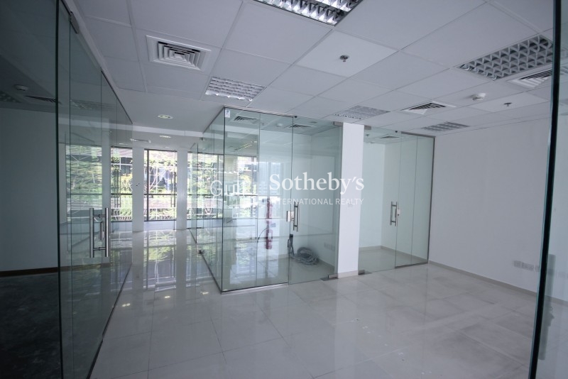 Last Vacant Fitted Office In Heart Of Dmc