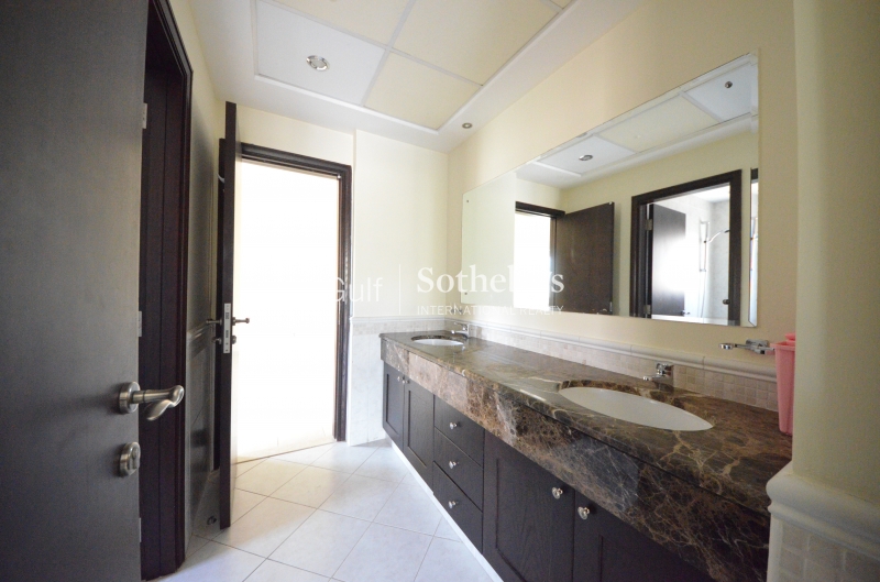 Al Reem Stunning Upgraded 2 Bed Type 4e Private Garden