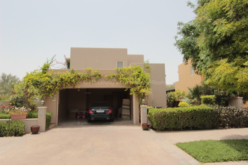 Ere Homes Offer For Sale This 2 Bed Apartment In Sadaf 7, Well Priced At Aed 2.2m.