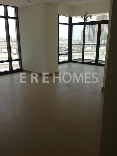2 Bedroom, Shk Zayed Road View, Lakeside Residence, Jlt, Available 1 St December, Viewings Possible Er R 10601