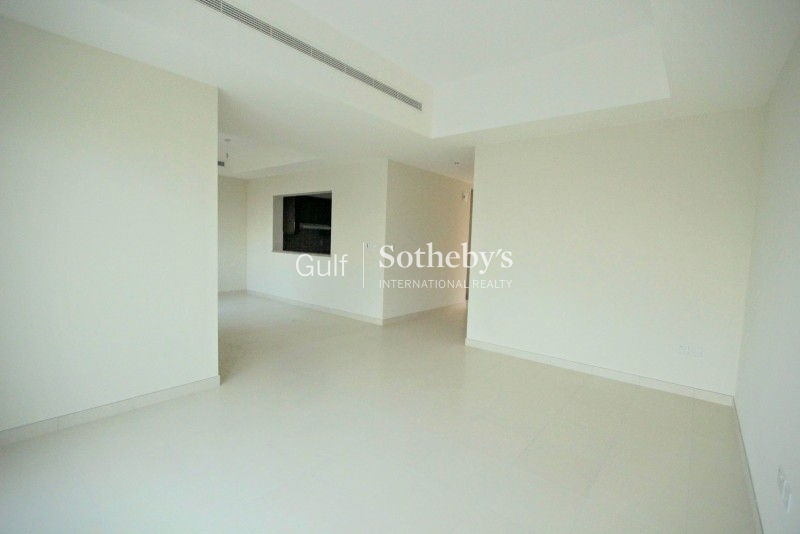 Large 1 Bedroom, Jbr, Marina View, Direct Beach Access, Vacant Now