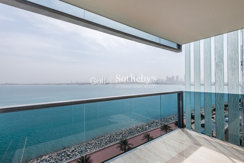 2 Bedroom With Stunning Full Sea View 